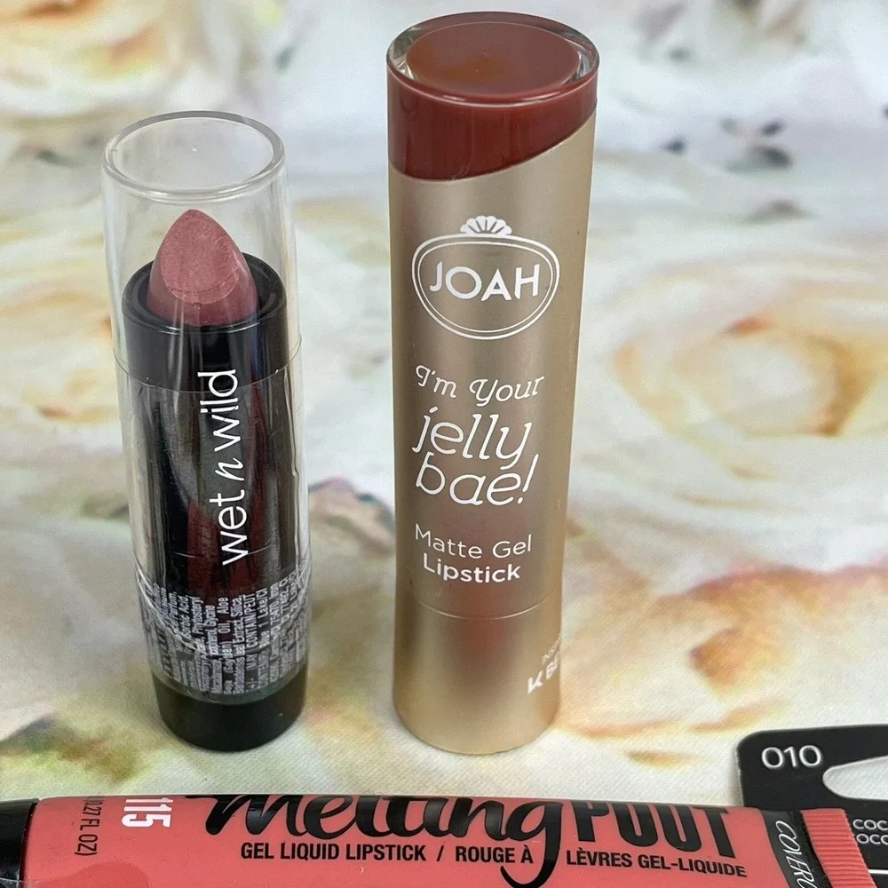 Lipstick Lot Revlon Covergirl Joah Mary Kay Melting Pout Wet N Wild Frost Makeup